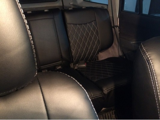 Авточехлы на Mitsubishi Pajero Sport