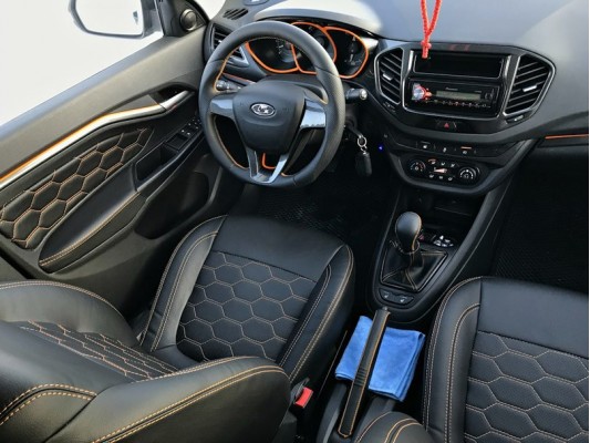 Каркасные авточехлы на Lada Vesta